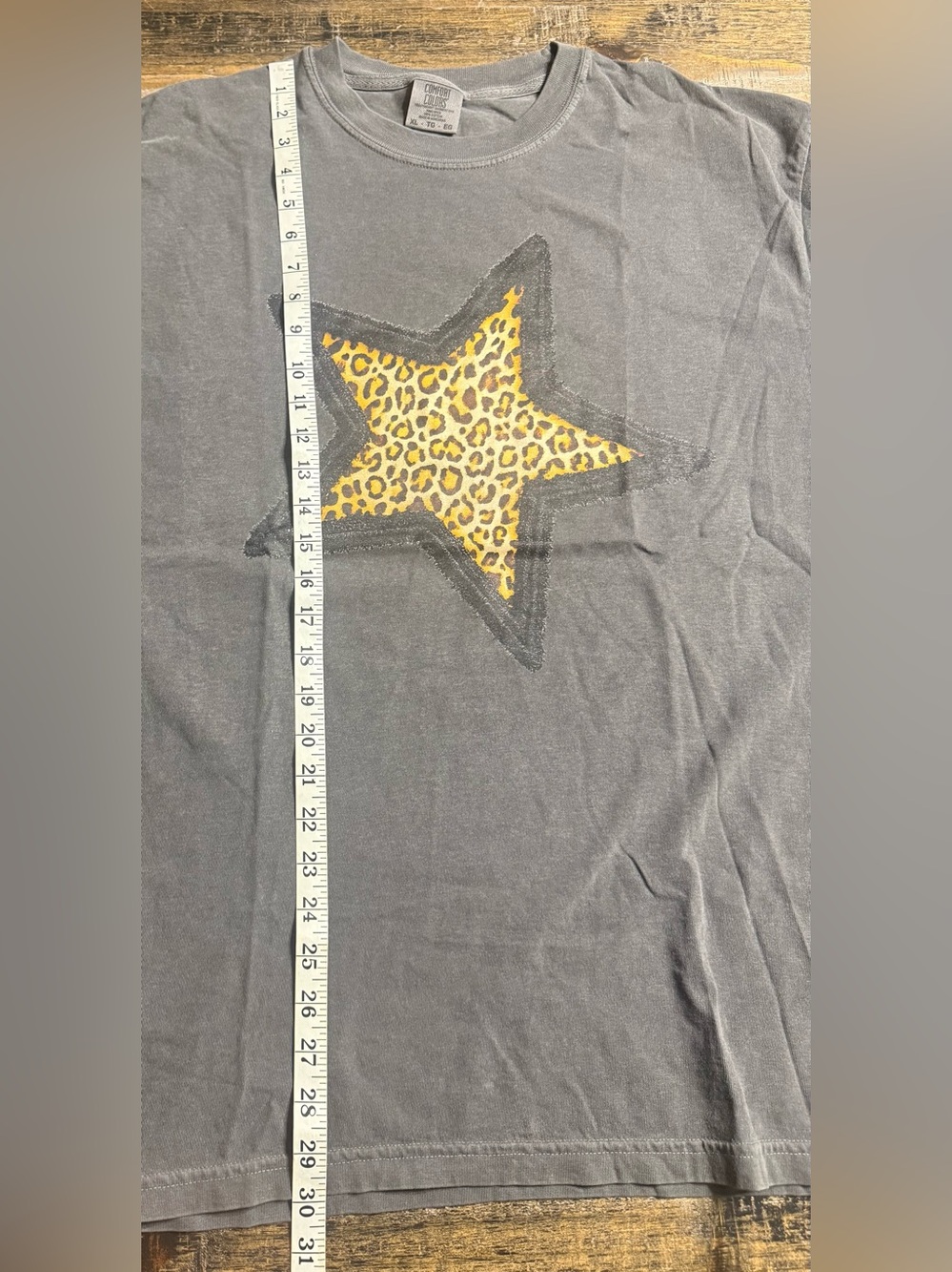 Comfort Colors Gray Short Sleeve Tee with Leopard Star Applique - Picture 6 of 6